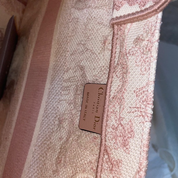PINK CHRISTIAN DIOR BOOK TOTE MEDIUM - Picture 9 of 16